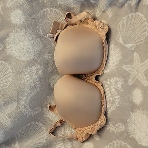VICTORIA’S SECRET Dream Angels Lined Demi Bra 38DD
